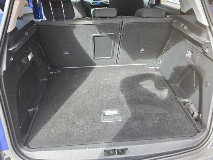 ONLY 6,000 Peugeot 3008 - 172 - Great Value