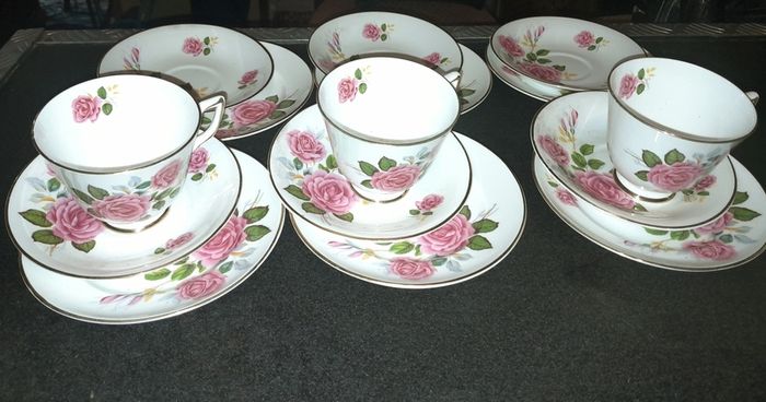 Royal Tara Pink Roses