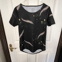 Manuka Yoga Top size xs