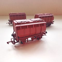 Model  Railway Magnesite Ore Wagons