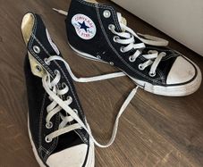 Converse high top trainers black white chucks size UK5.5