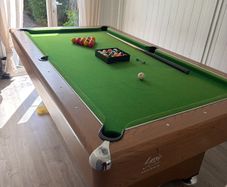 Lyric oak Pool table