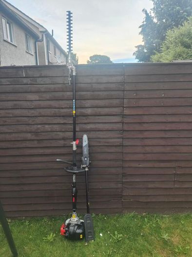 long ridge hedge trimmer and pruning