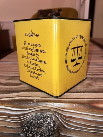 1970s Tea Box & Tea!