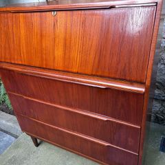 1960's Mid -Century Bureau