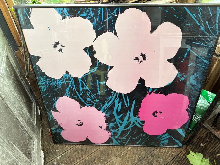 Free notice board / glass case