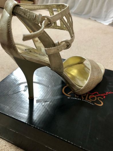 Carlos Santana gold sandals size 38
