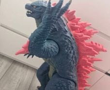 Extra large godzilla