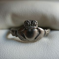 Vintage Rolled Gold Claddagh Ring - silver tone, size O