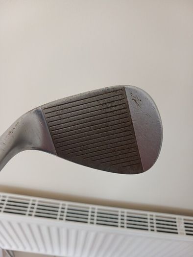 Taylormade 60.10 wedge with milled grind raw face