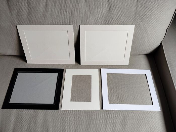 5 Photo mounts