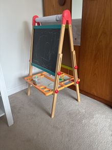 Children's Art Easel