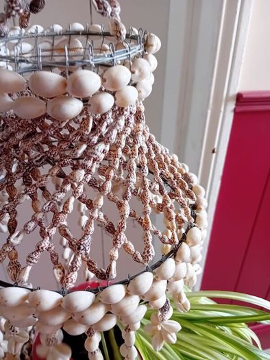 vintage 1960 seashell hanging planter