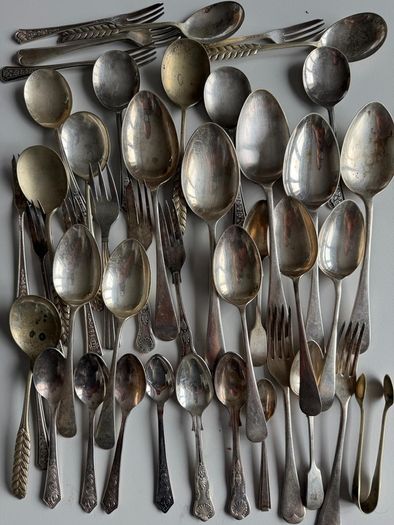 Bundle of 42 Vintage Silver-Plated Cutlery Pieces - Newbridge, Dixon & More