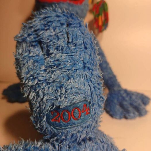 2004 Macys It's Grover Time - 2004 Macys It's Grover Time! Christmas Grover 24 inch Vintage Sesame Street Plush - Macy's