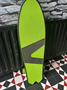 Sharker 3 wheel skateboard
