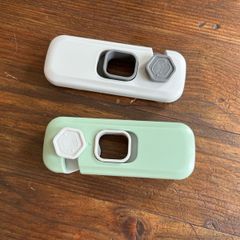 Lock / Lockers for doors or fridge