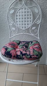 New vintage cushion