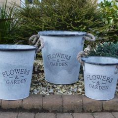 Buckets  Set of three  Flowers and Garden  Rope handle  D2116