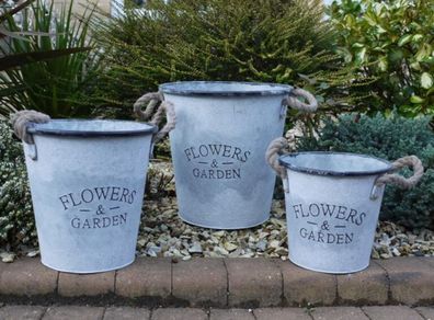 Buckets  Set of three  Flowers and Garden  Rope handle  D2116