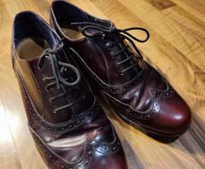 Clarks Burgundy Leather Brogues Size 40