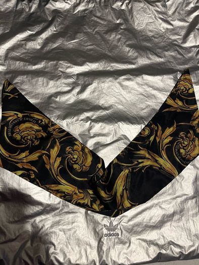 versace scarf brand new
