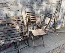 garden tables and chairs