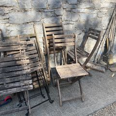 garden tables and chairs
