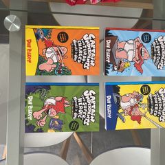 New CAPTAIN UNDERPANTS Set of 4 Paperback Children's Books