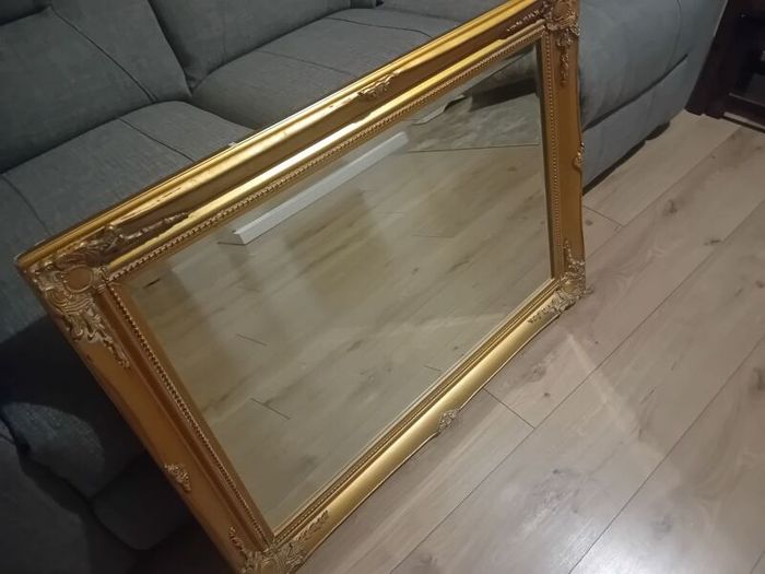 mirror