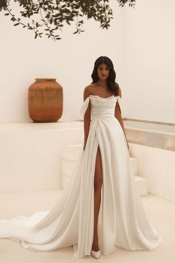 Wedding dress