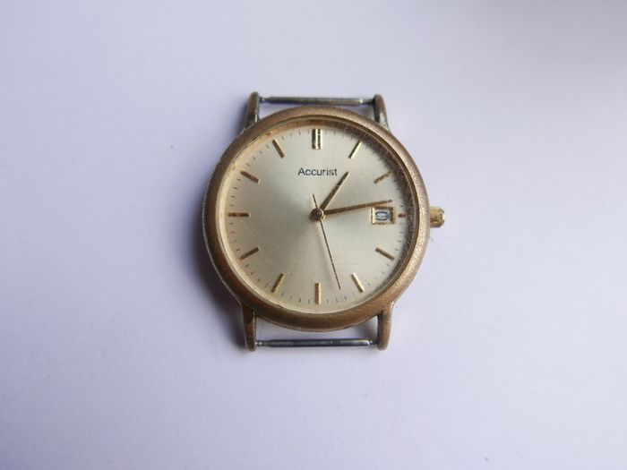 Vintage Accurist Classic Calendar Watch