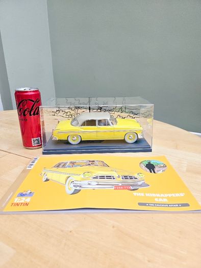 Tintin 1:24 Scale La Voiture Des Ravisseurs Model Car