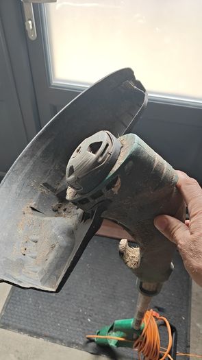 Black and Decker Strimmer for sale - PWO.just needs strim line