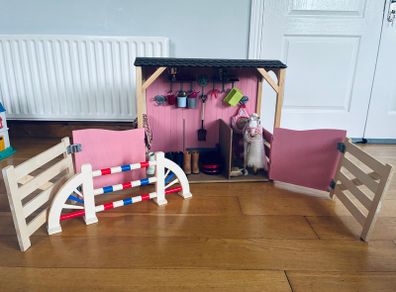 Our Generation Stable Set