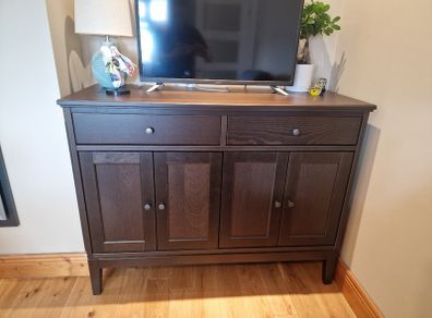 Sideboard / Cabinet