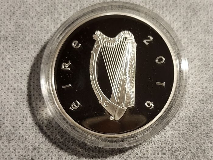 100th anniversary of the proclamation of the Republic of Ireland coin