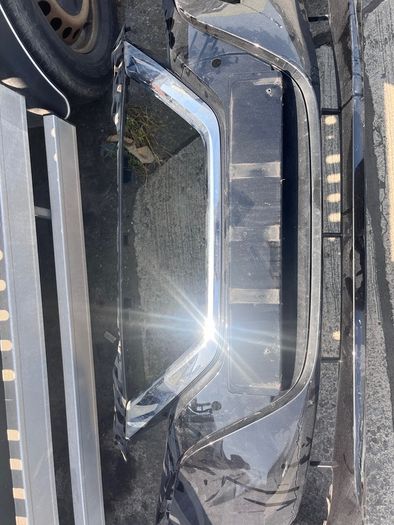 Nissan Leaf front bomper