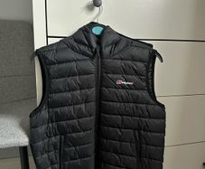 New Berghaus Black Hooded Gilet