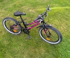 Girl Bike