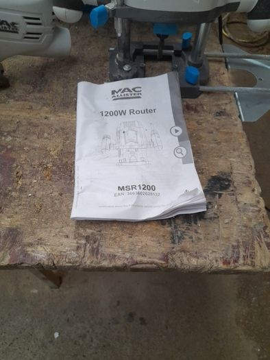 Router and jigsaw