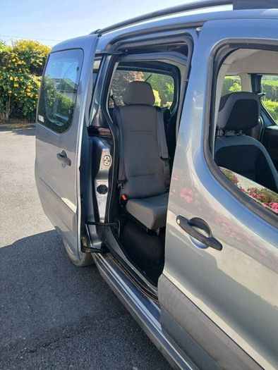 Wheelchair Adapted Citreon Berlingo