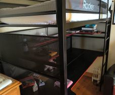 Bunk bed with mattress