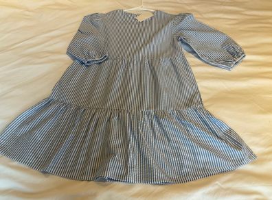 Girls Girls stunning Sold Out New NWT blue and white candy stripe dress H&M 10 11