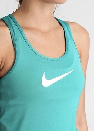 Woman's Nike Size Small Duo