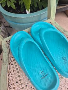 Croc like