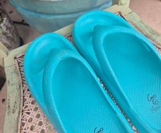 Croc like