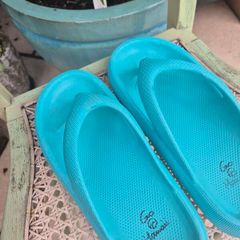 Croc like
