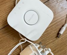 Philips Hue Bridge