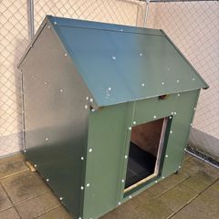 dog kennel